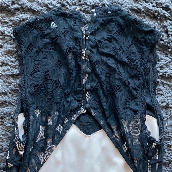 Black Lace Dress from Forever 21 - Picture 4 of 9